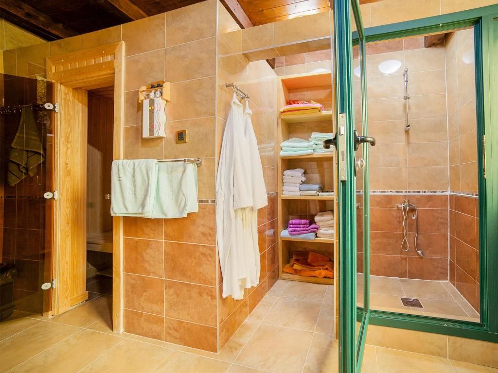 Отель Hotel & Resort Gacka Мойковац-56