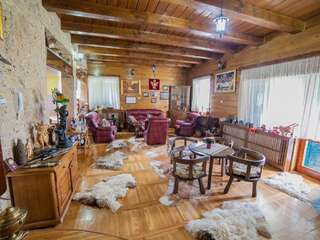 Отель Hotel & Resort Gacka Мойковац Улучшенный коттедж с 2 спальнями и балконом (для 4 взрослых)-12