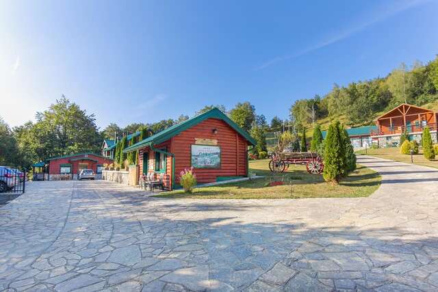 Отель Hotel & Resort Gacka Мойковац-43