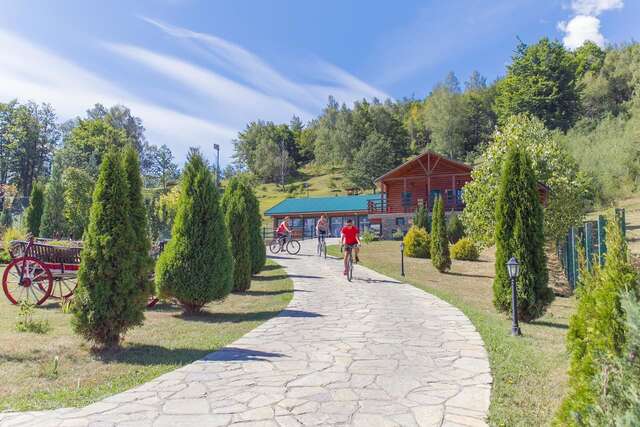 Отель Hotel & Resort Gacka Мойковац-8