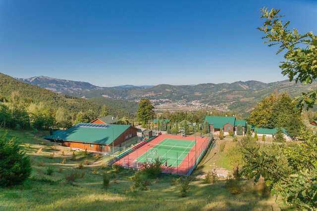 Отель Hotel & Resort Gacka Мойковац-9